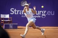 Samsonova plays a running forehand in the Internationaux de Strasbourg - Source: Getty